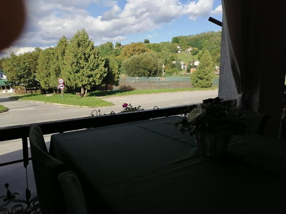 Bed and Breakfast Sulentic Sobe I Restoran Вировитица Экстерьер фото