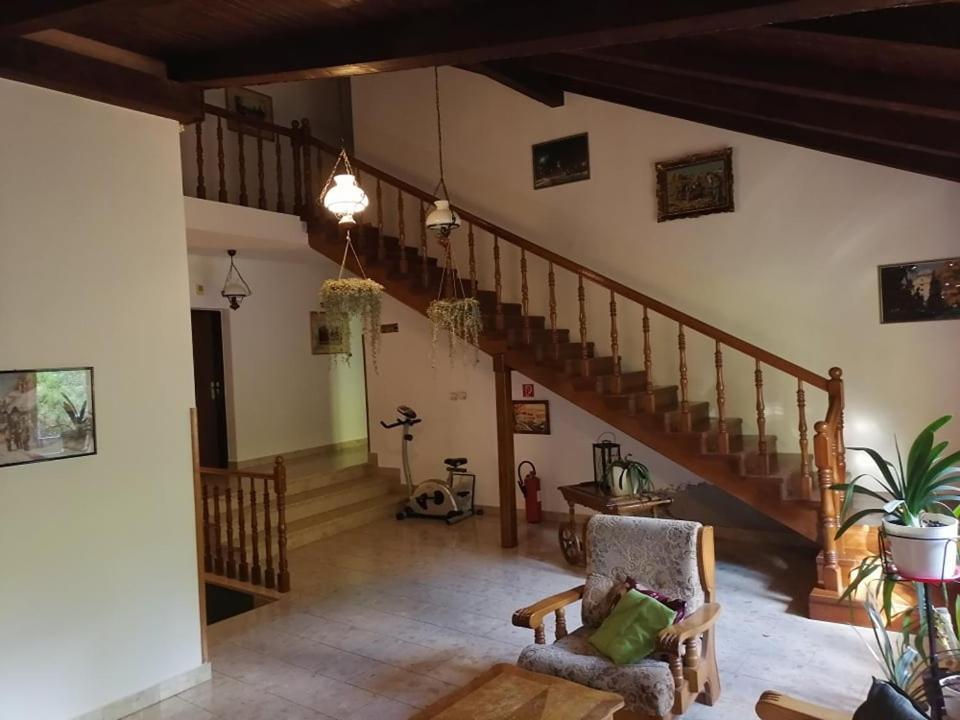 Bed and Breakfast Sulentic Sobe I Restoran Вировитица Экстерьер фото